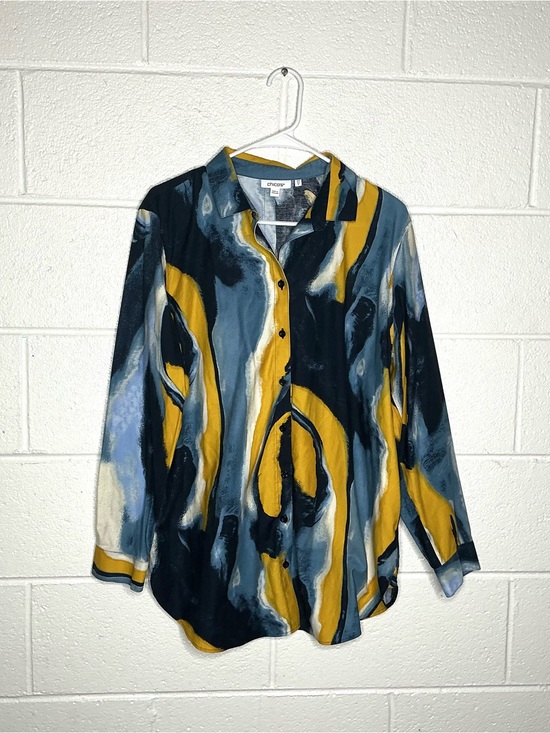 Chico's Tops - < Chico’s Blue/Yellow Marbled Pattern Long Sleeve Button Up >